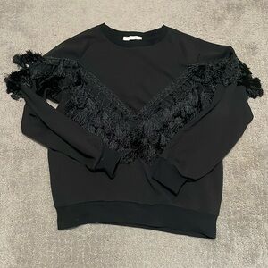 Vera & Lucy all round tassels top